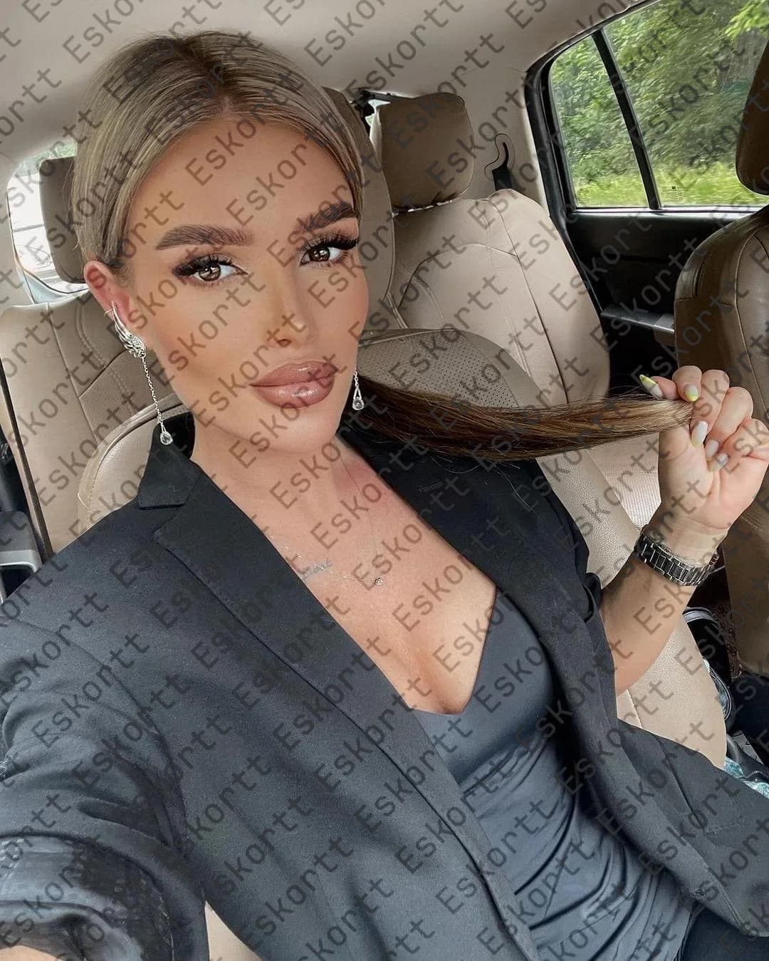 Heidi escort in Moscow