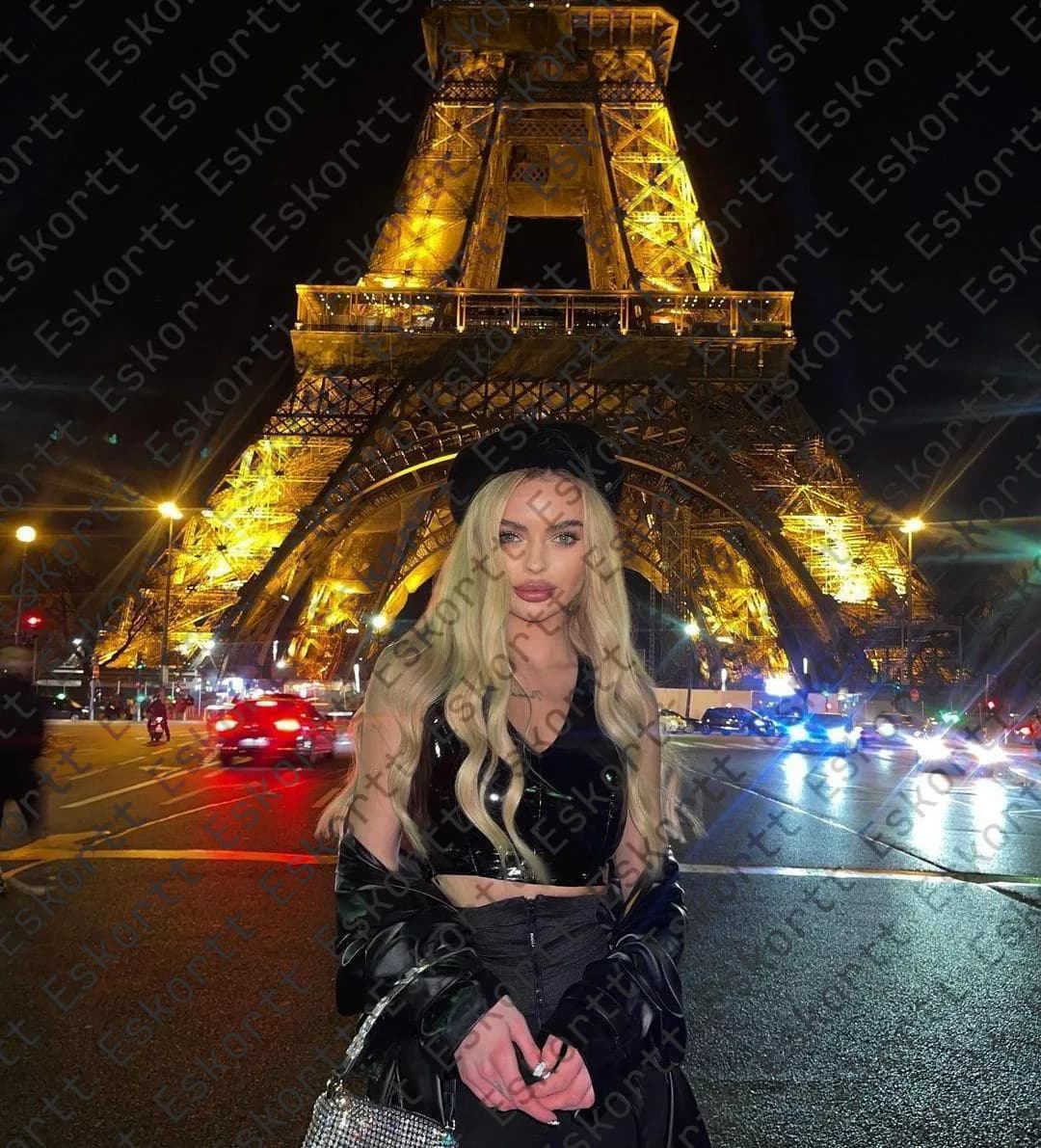 Kaitlyn escort in Moscow