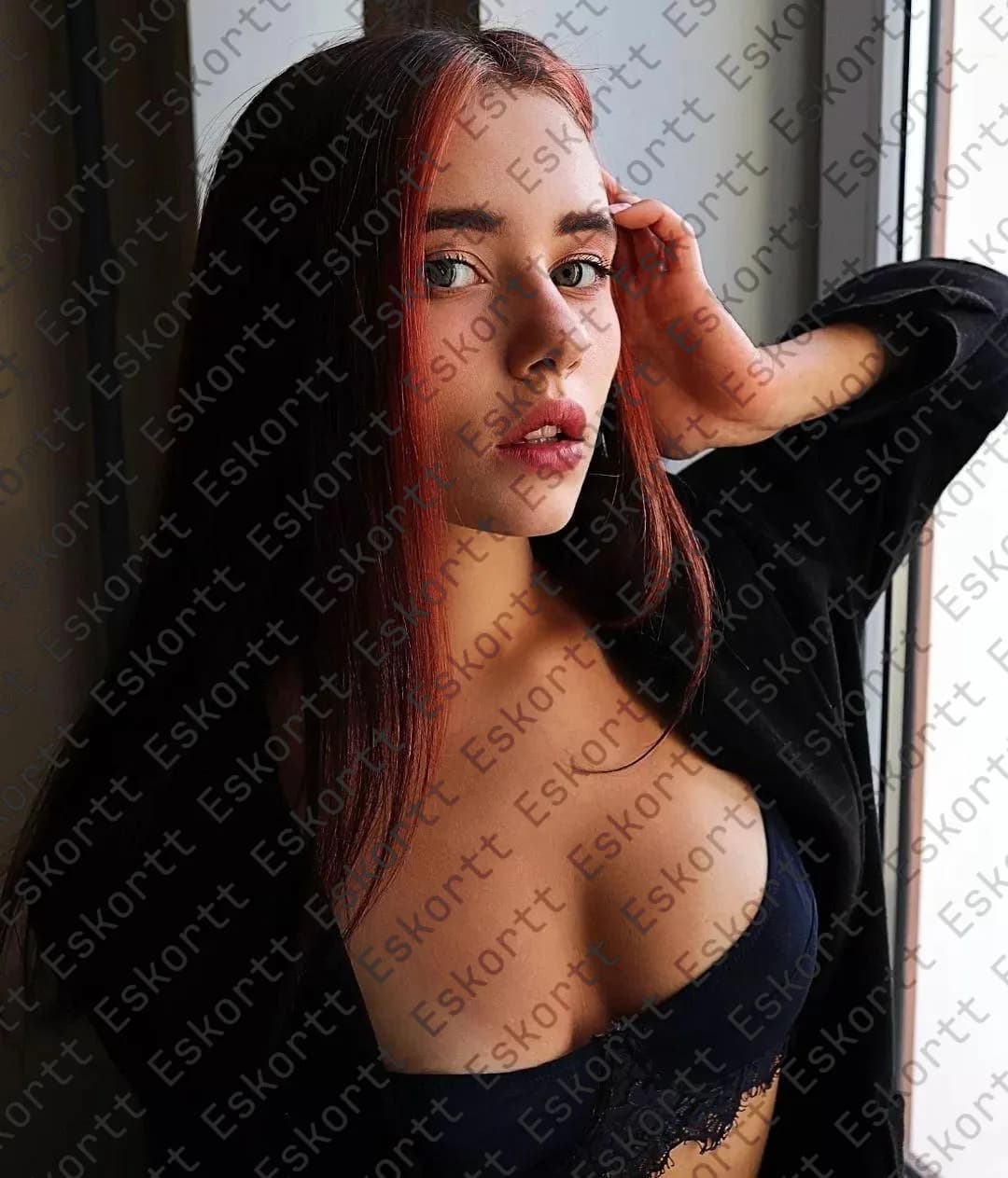 Kendall escort in Moscow