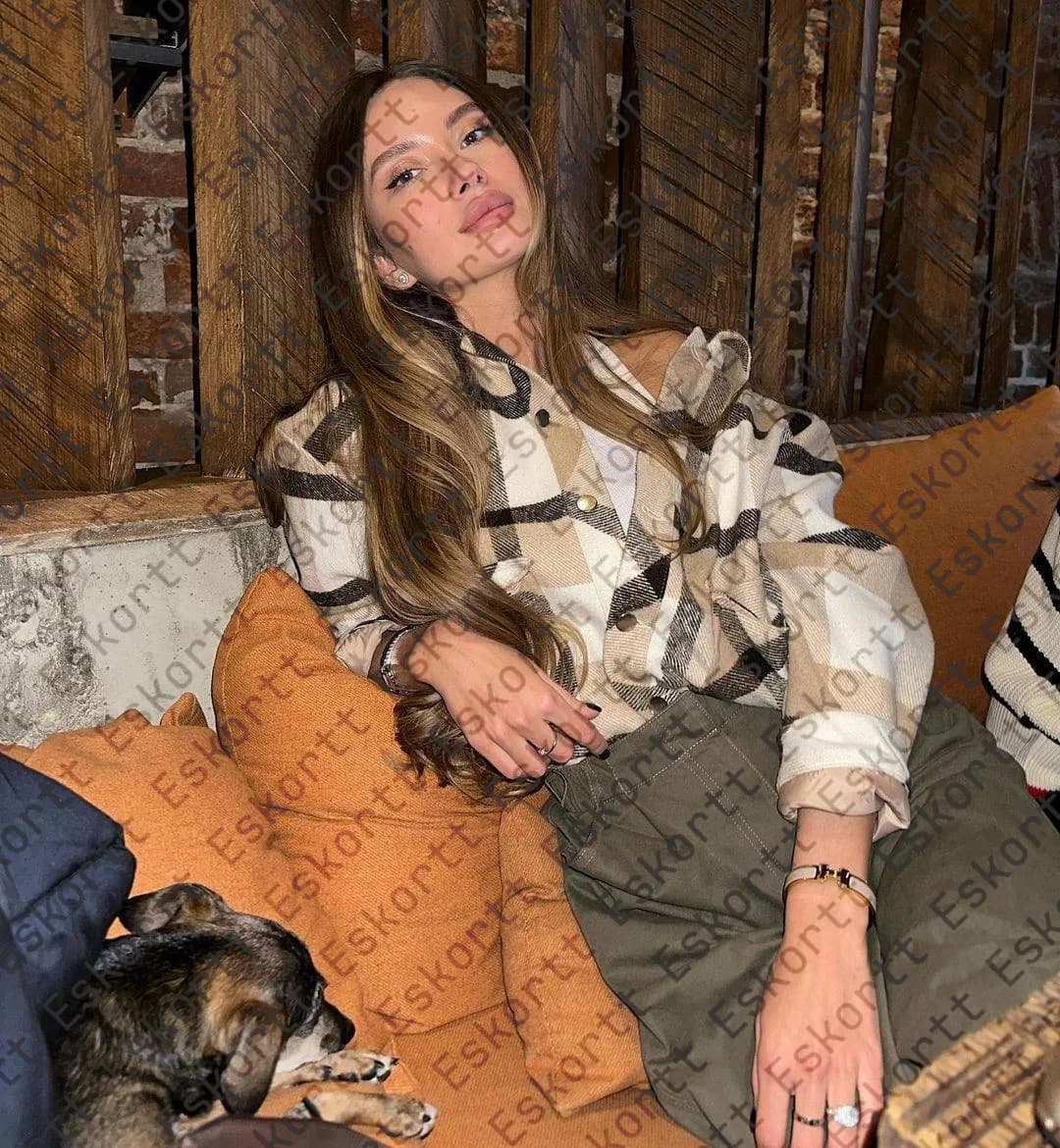 Lara escort in Moscow