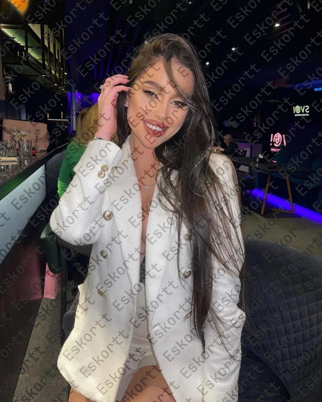 Kylie escort in Moscow