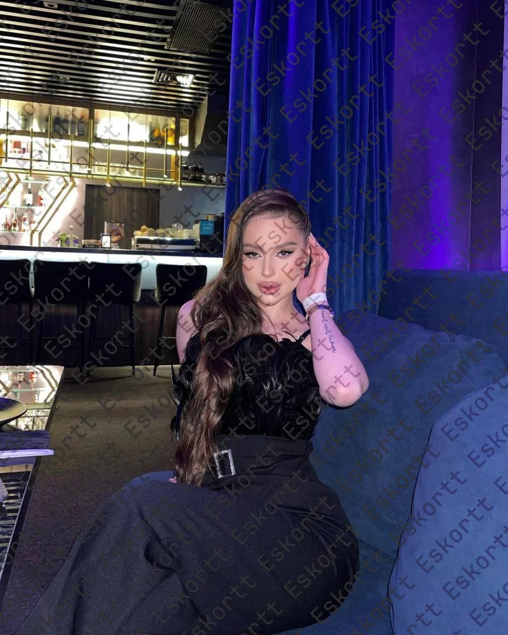 Kylie escort in Moscow