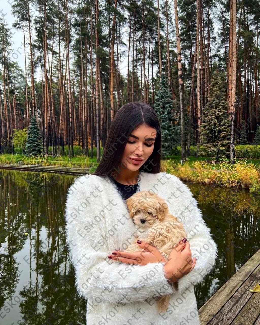 Margot escort in Moscow