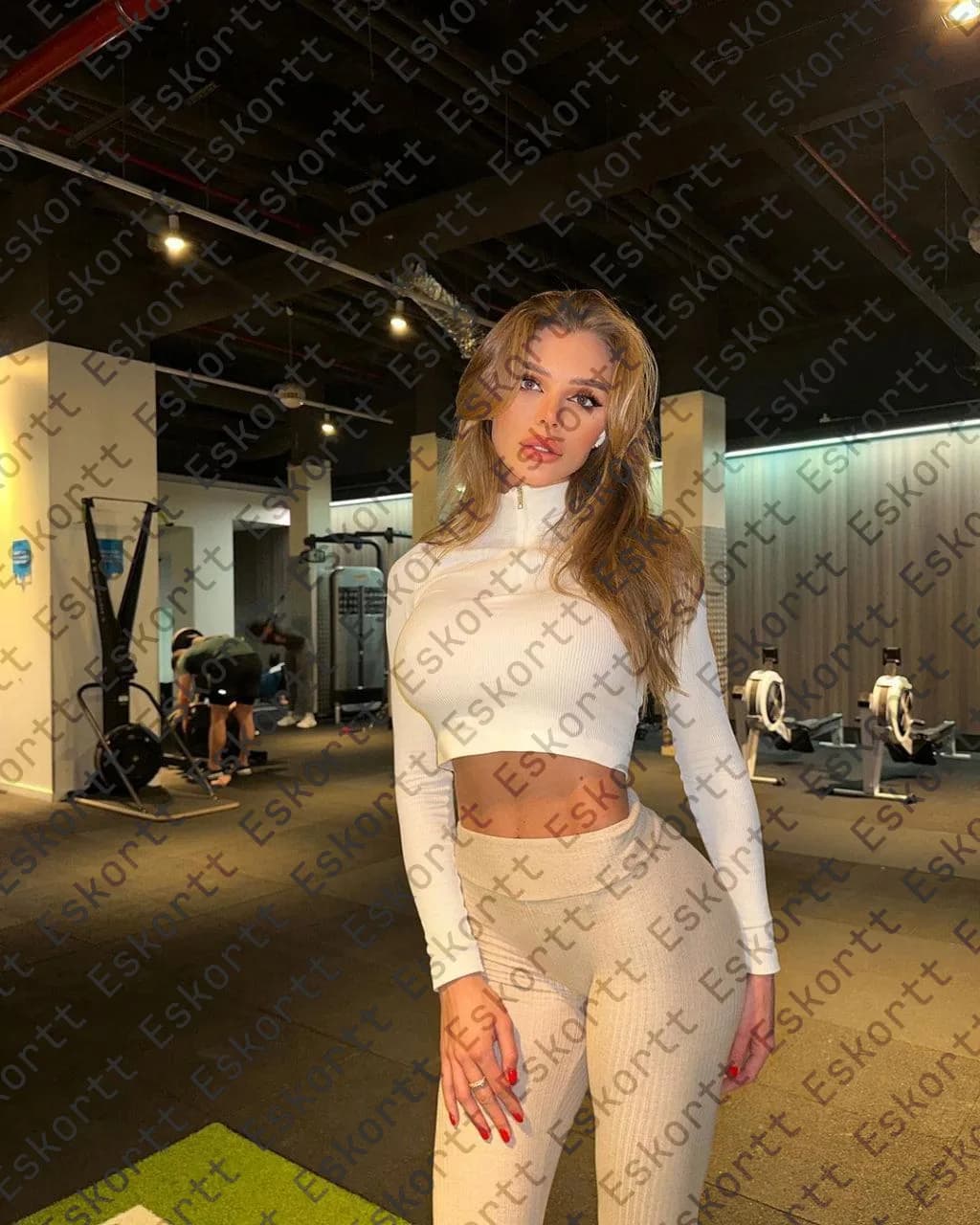 Mallory escort in Moscow