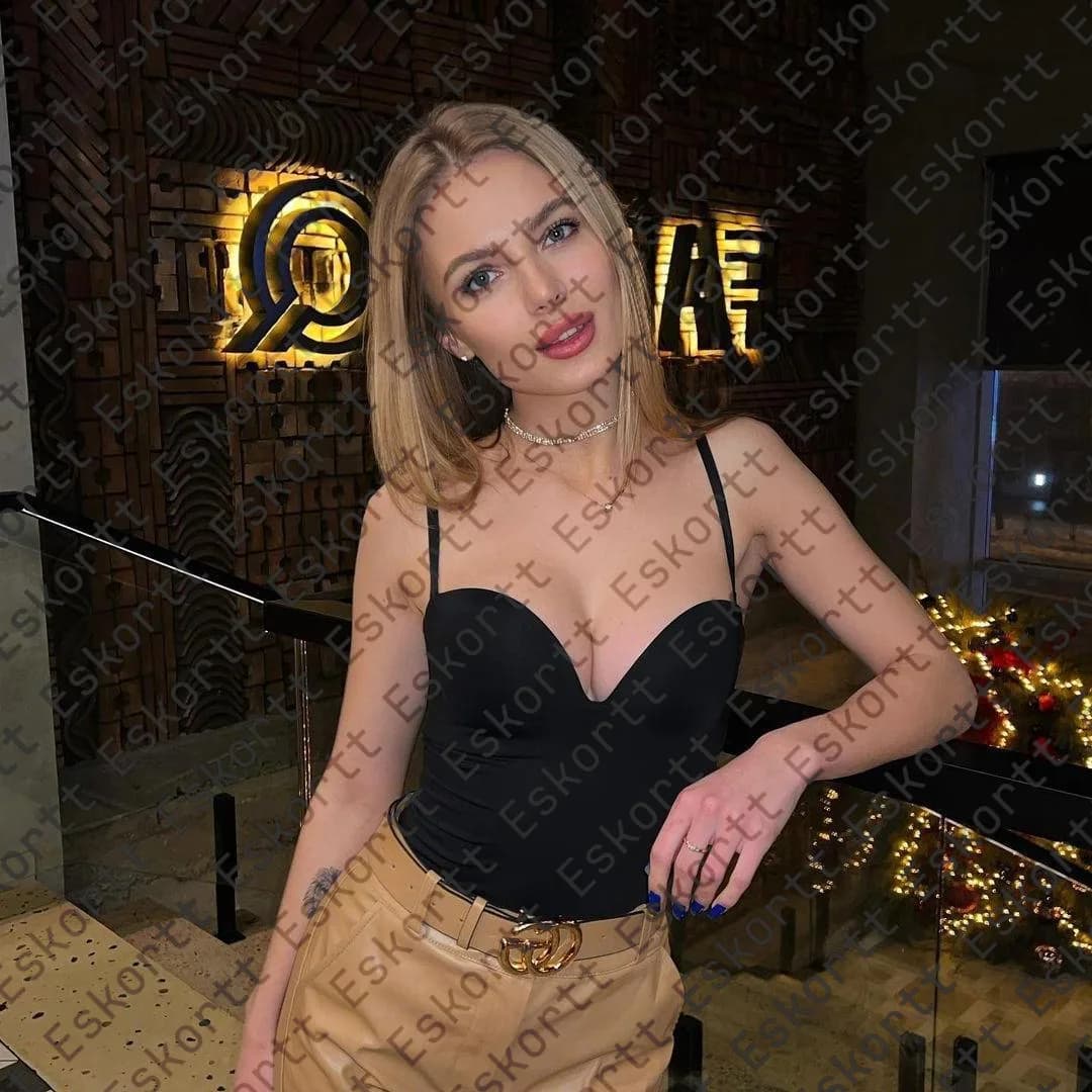 Maisie escort in Moscow