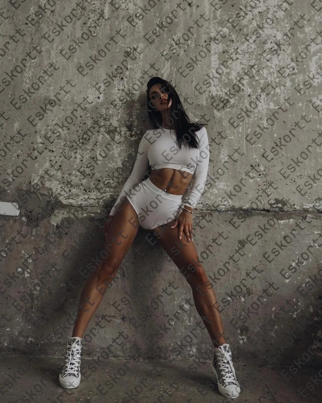 Maya escort in Moscow