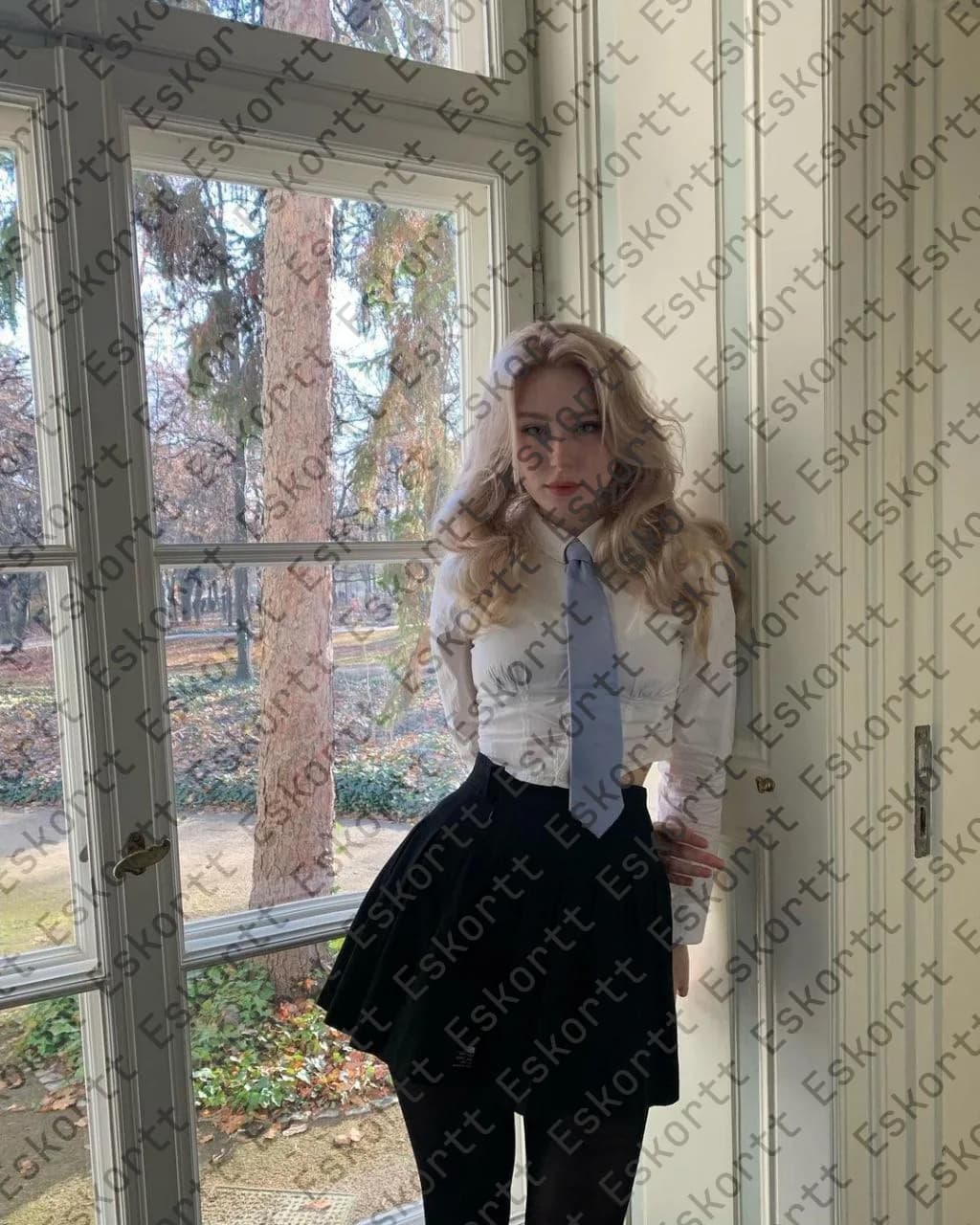 Mia escort in Moscow