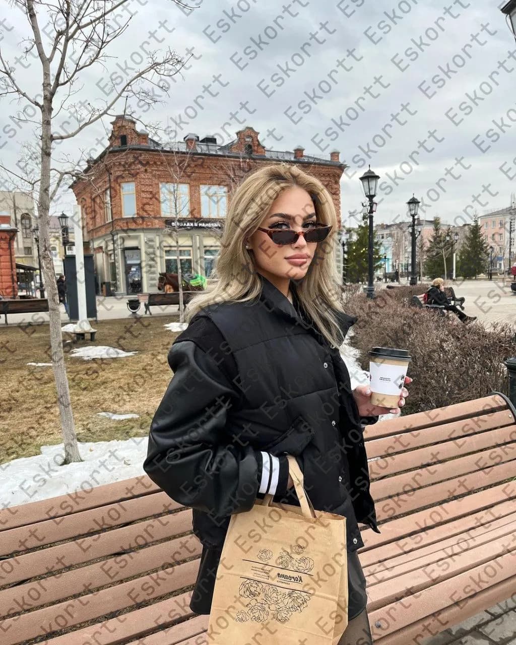 Mila escort in Moscow