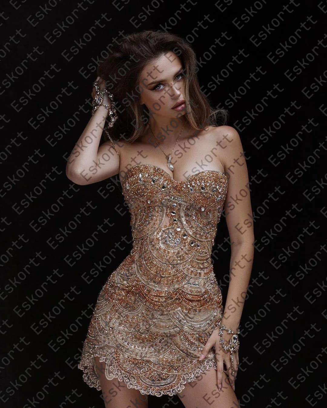 Paola escort in Moscow