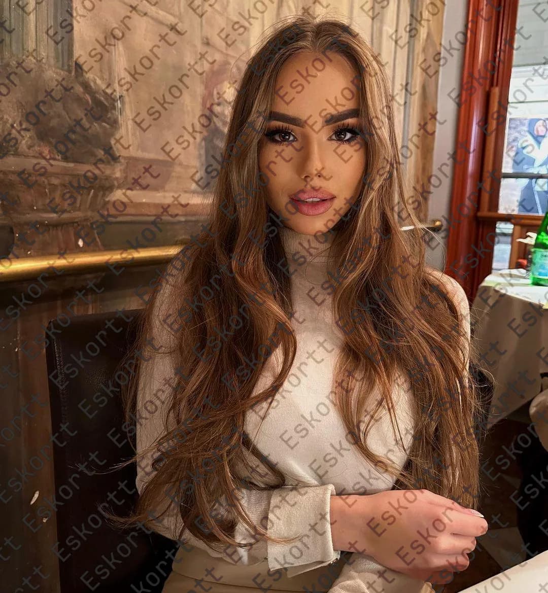 Nessa escort in Moscow