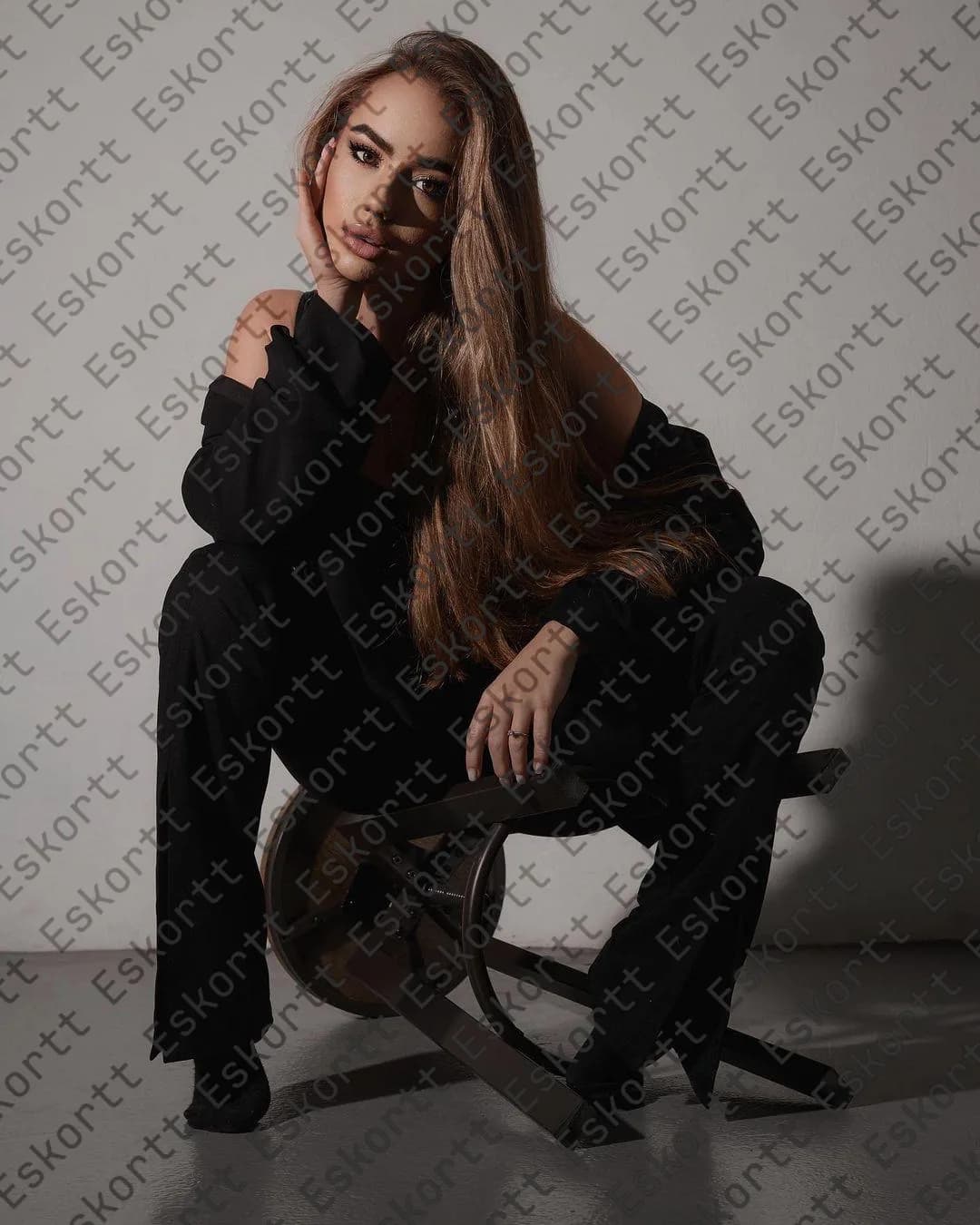 Nessa escort in Moscow