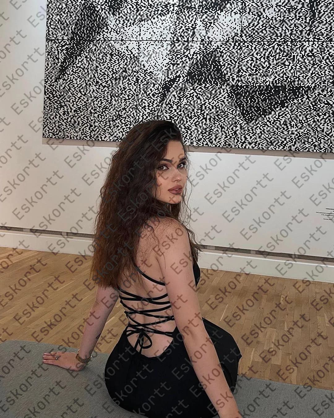 Nicole escort in Moscow