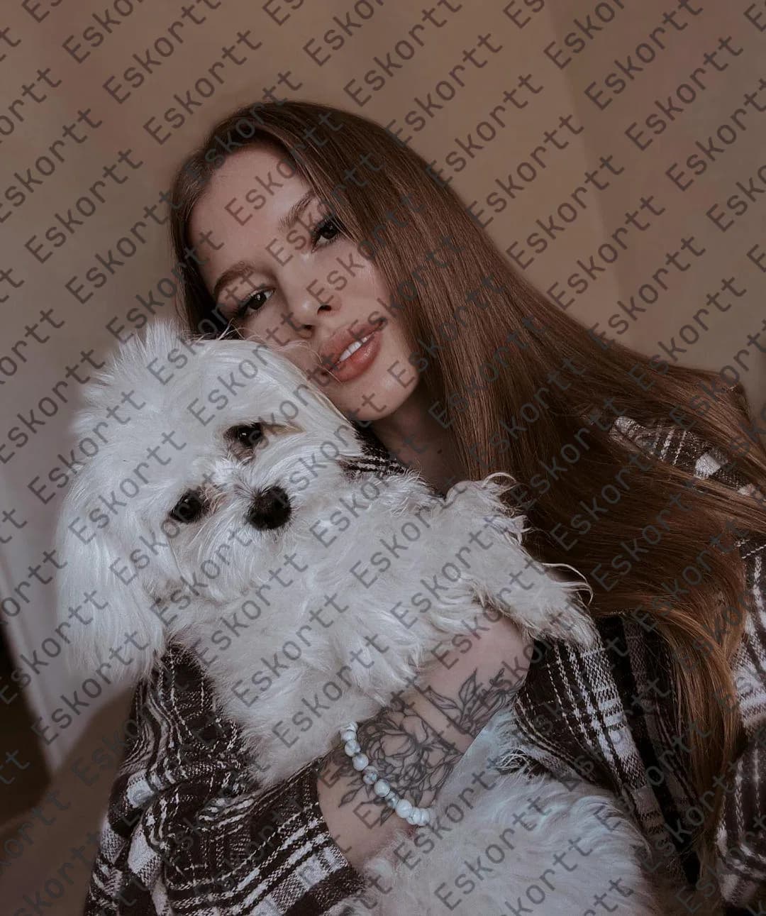 Novalee escort in Moscow