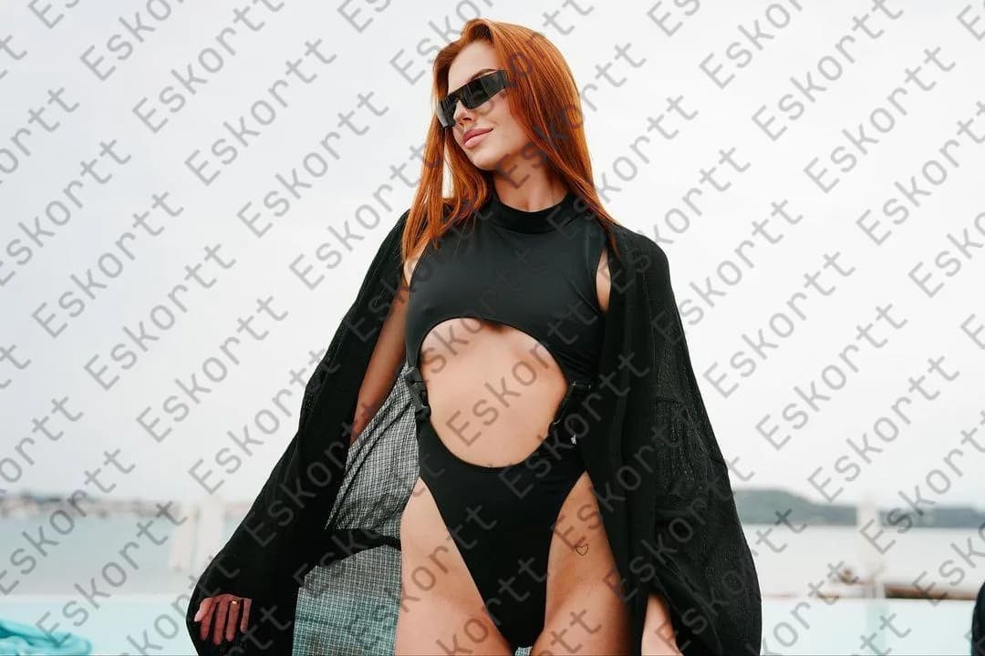 Monica escort in Moscow