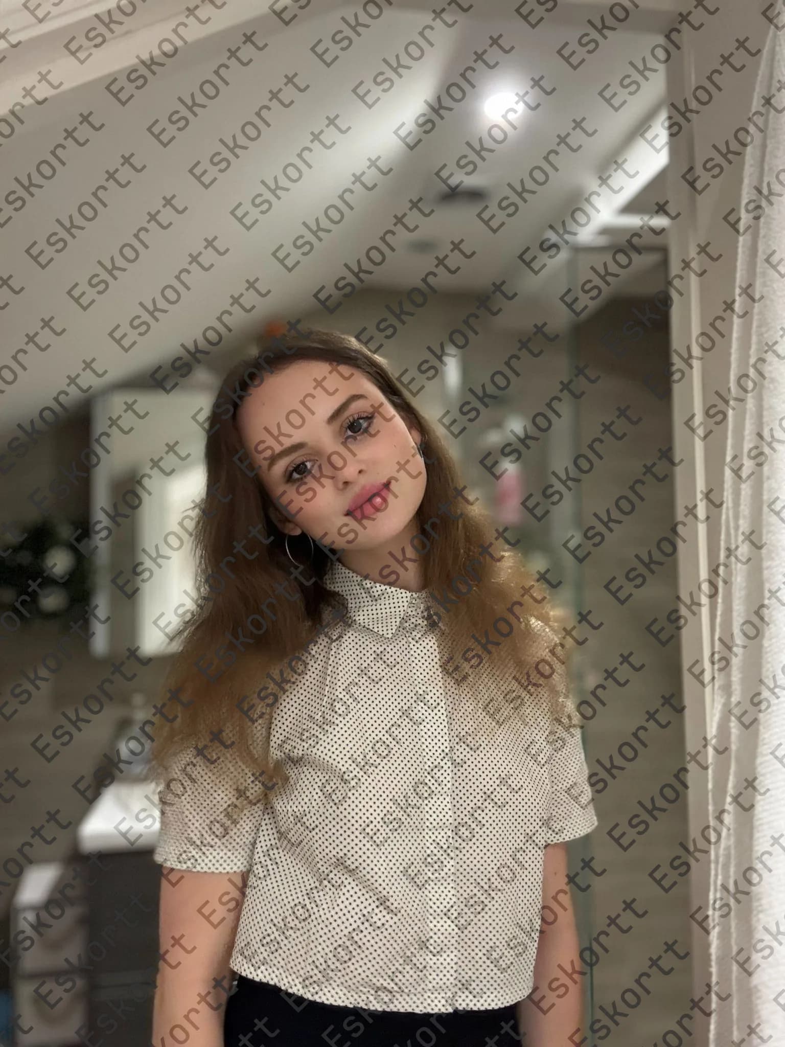 Riley escort in Moscow