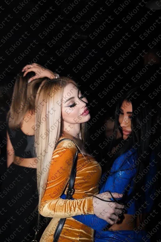 Regina escort in Moscow