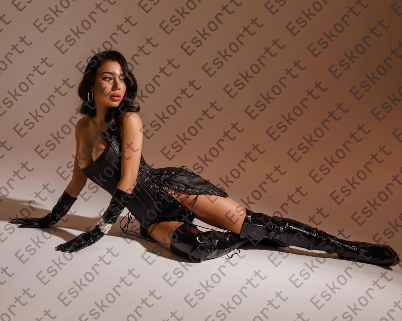 Adriana escort in Moscow