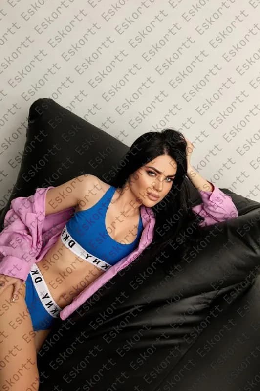 Anabelle escort in Moscow
