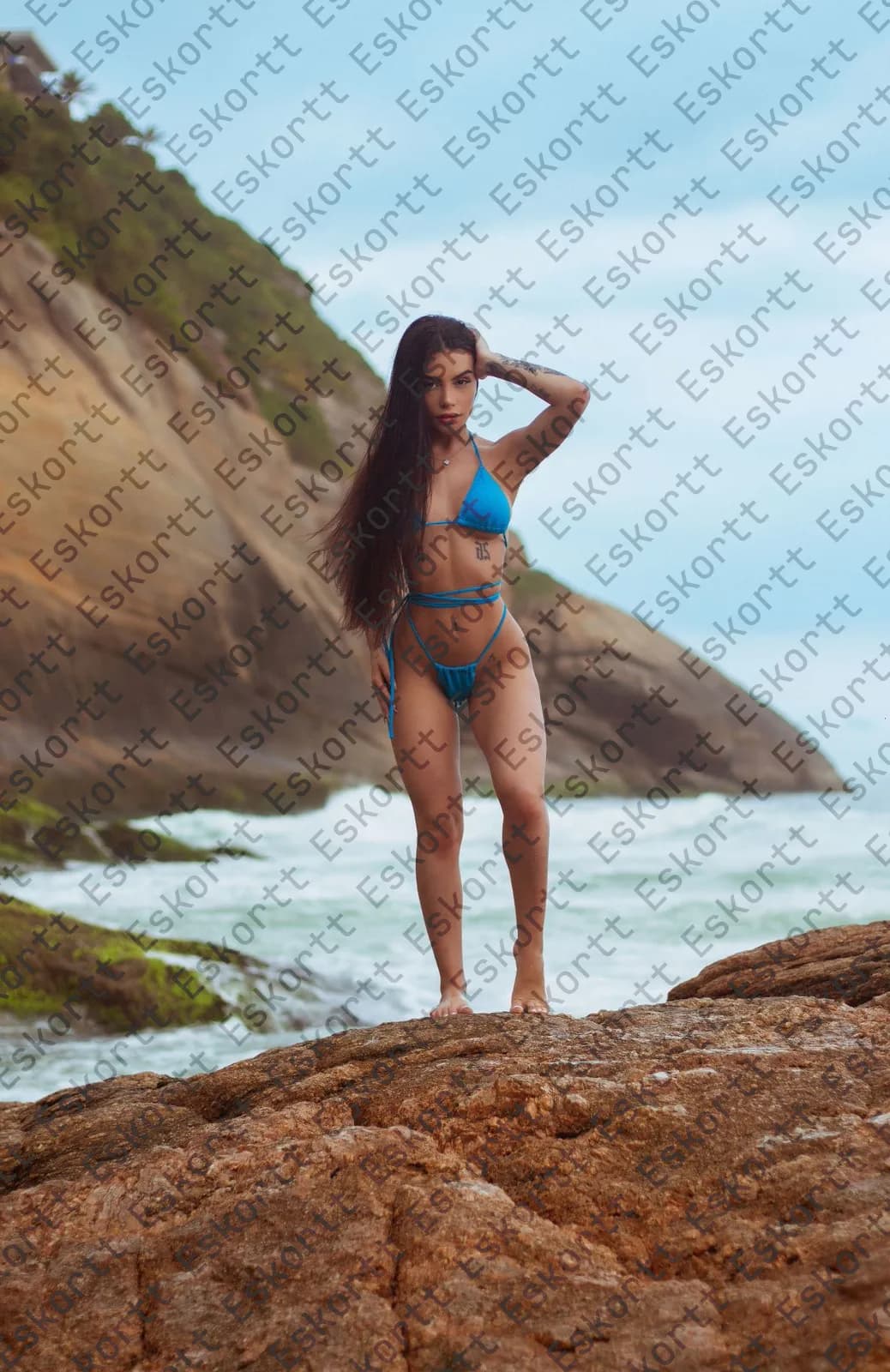 Caterina escort in Moscow