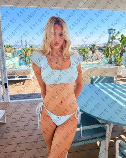 Mary escort in Moscow