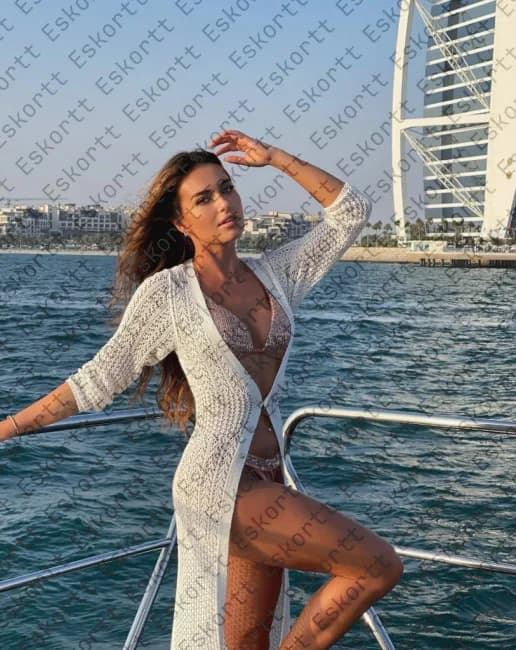 Mara escort in Moscow