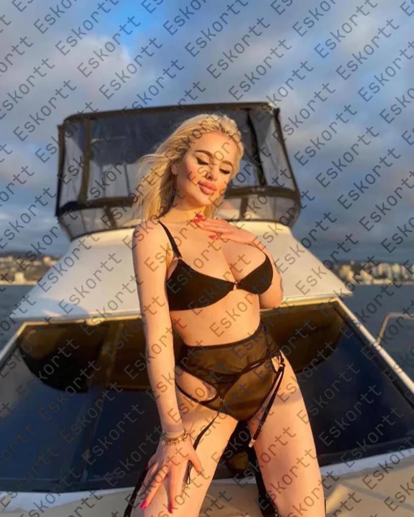 Astria escort in Moscow