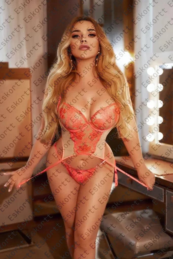 Belinda escort in Moscow