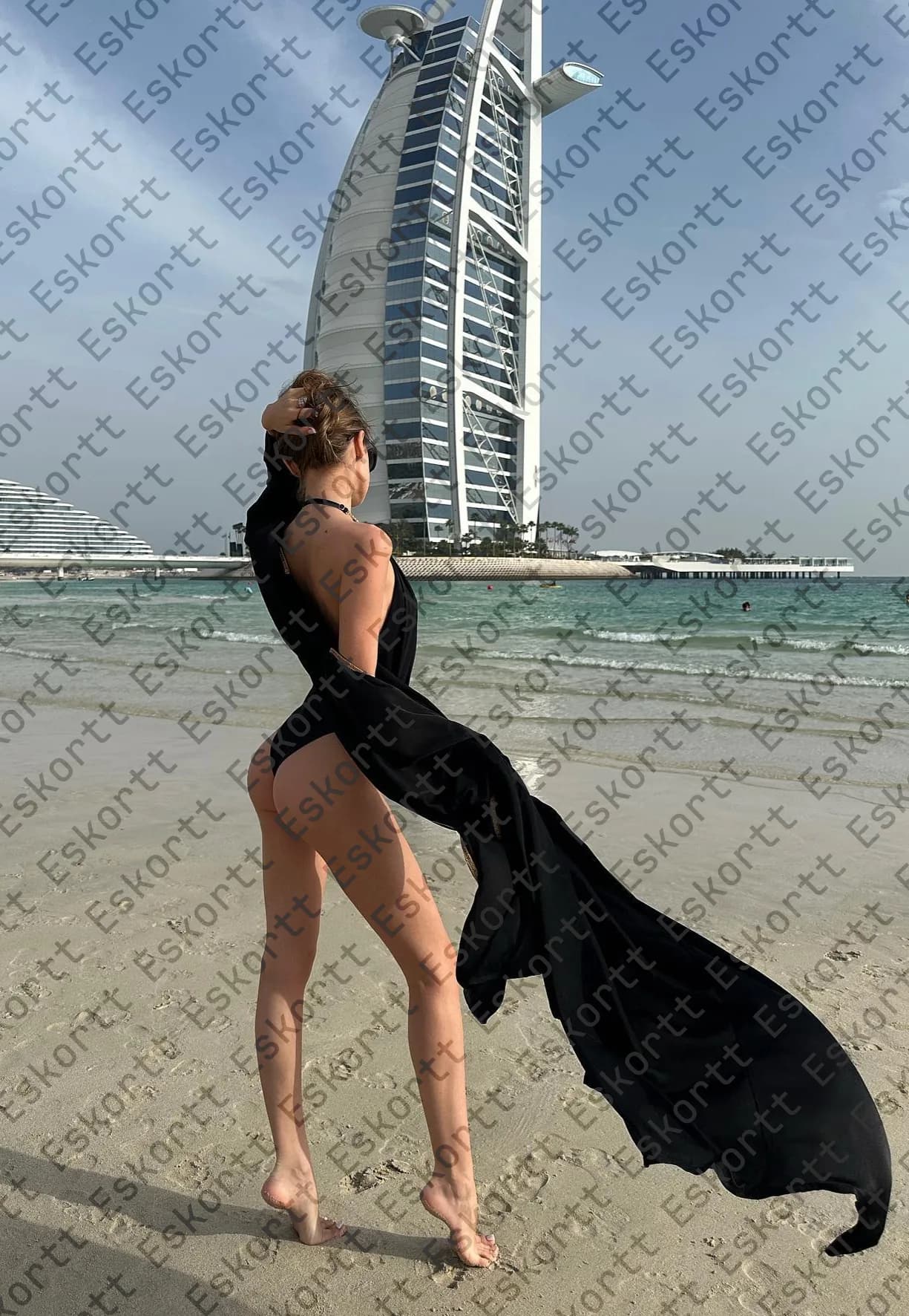 Laurel escort in Moscow