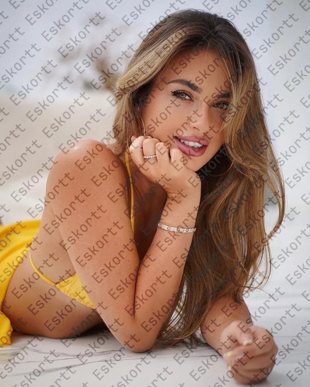 Marigold escort in Moscow