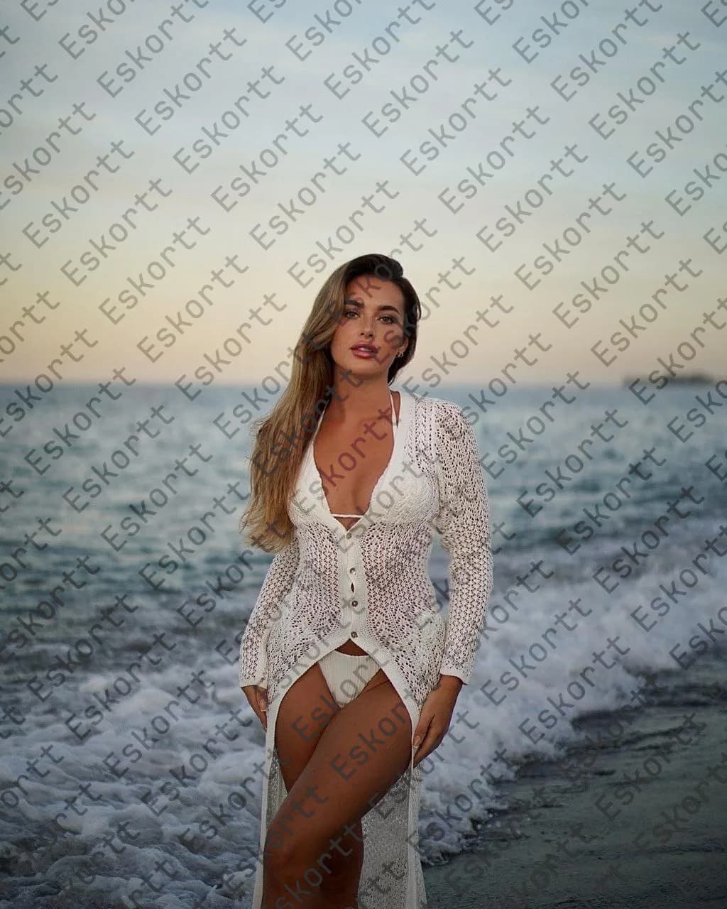 Marigold escort in Moscow