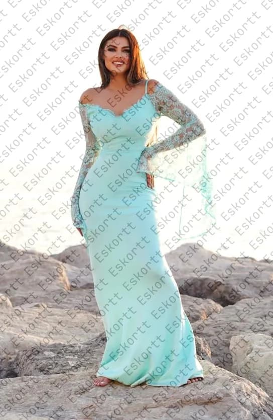 Monica escort in Moscow