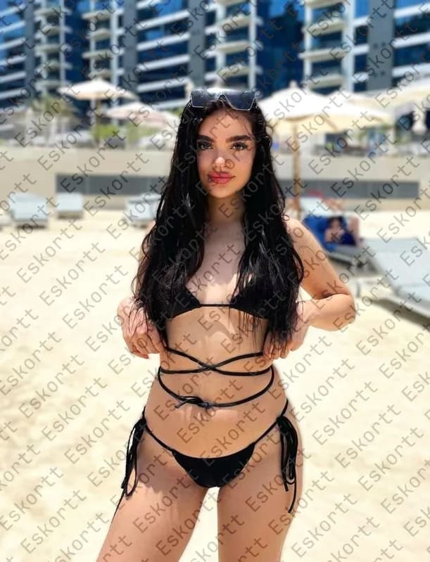 Vika escort in Moscow