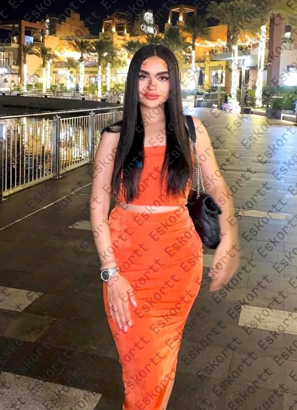Vika escort in Moscow