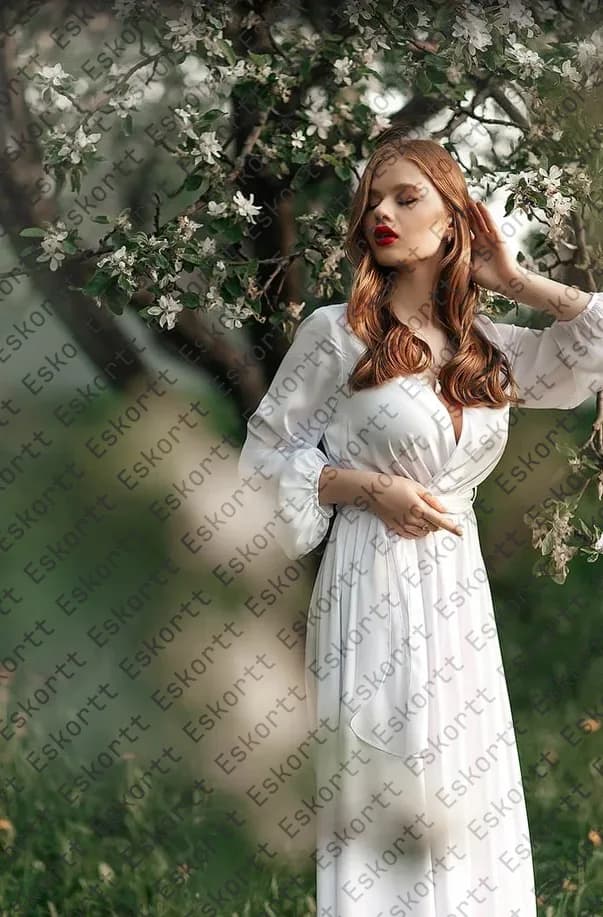 Anika escort in Moscow