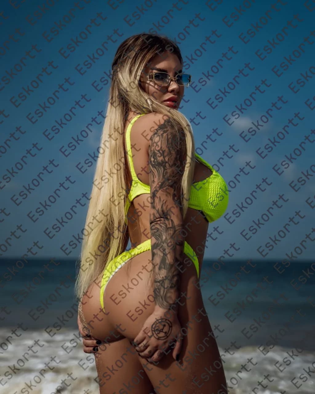 Mila escort in Moscow