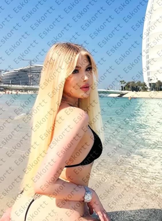 Celine escort in Moscow