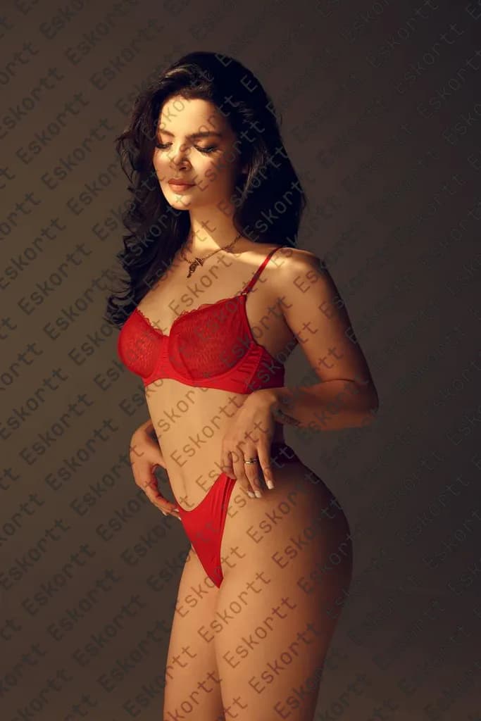 Zara escort in Moscow