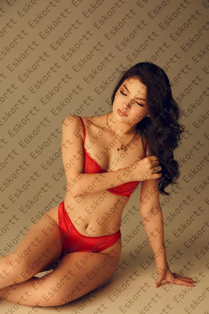 Zara escort in Moscow