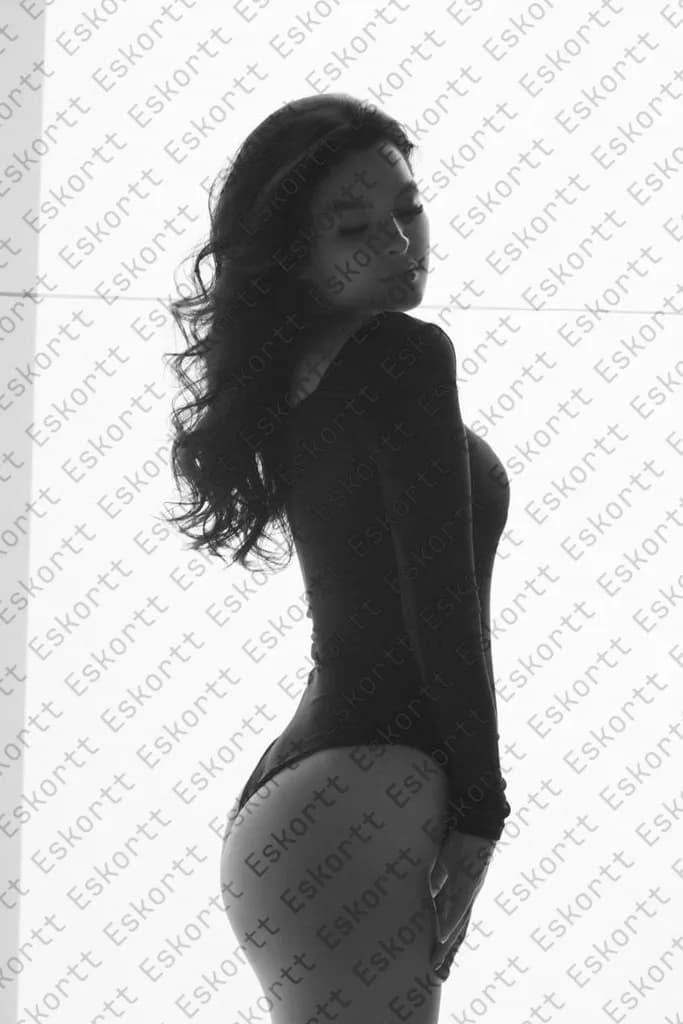 Zara escort in Moscow