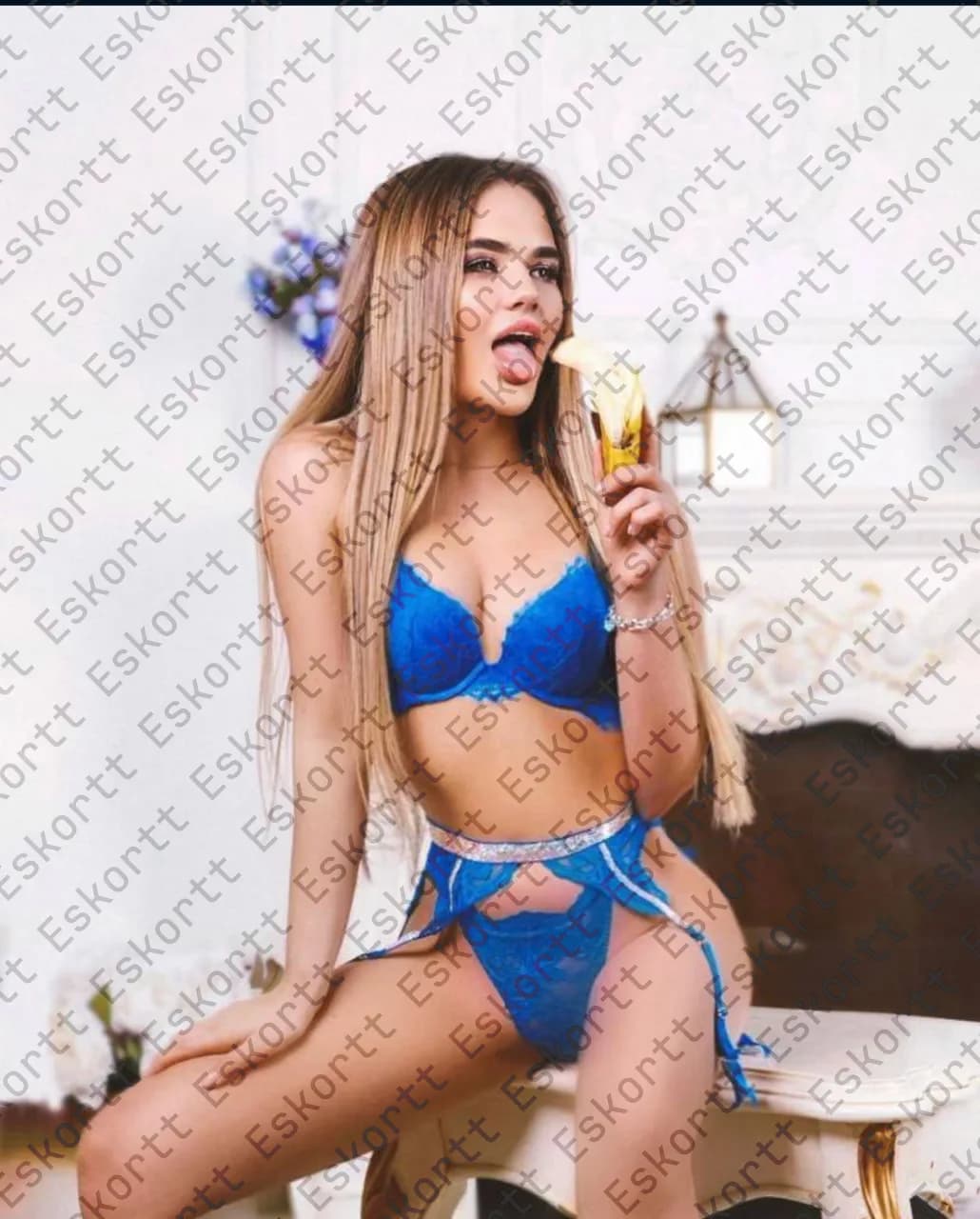 Nita escort in Moscow