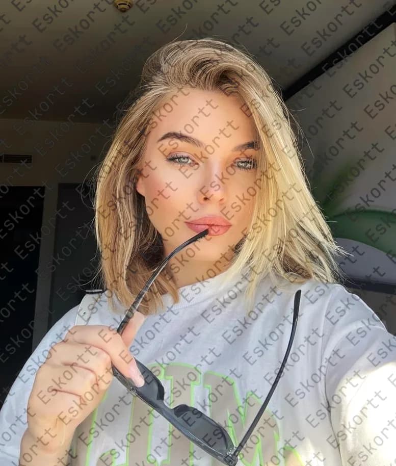 Tasya escort in Moscow