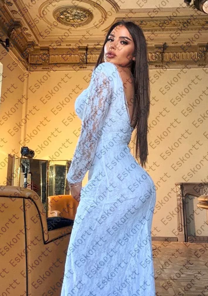 Iren escort in Moscow