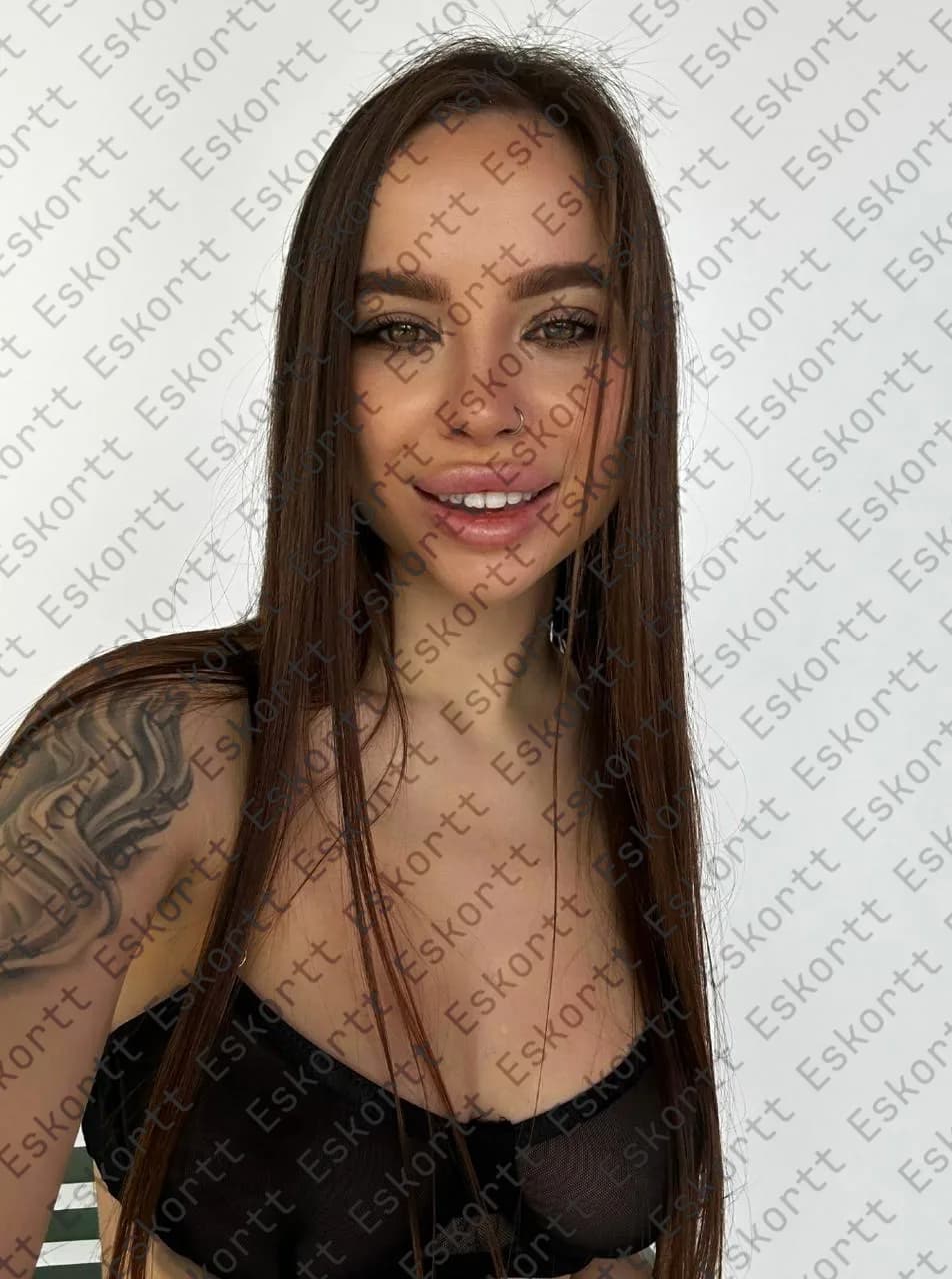 Jasmin escort in Moscow