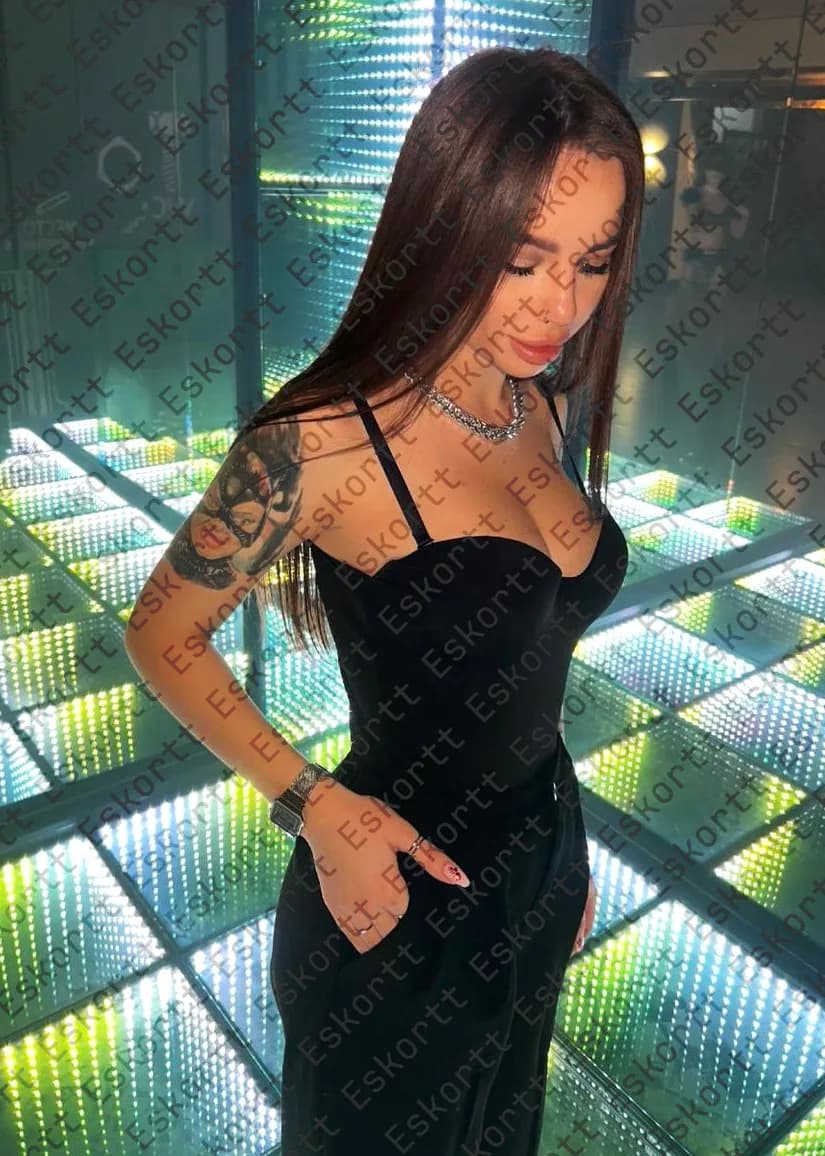 Jasmin escort in Moscow