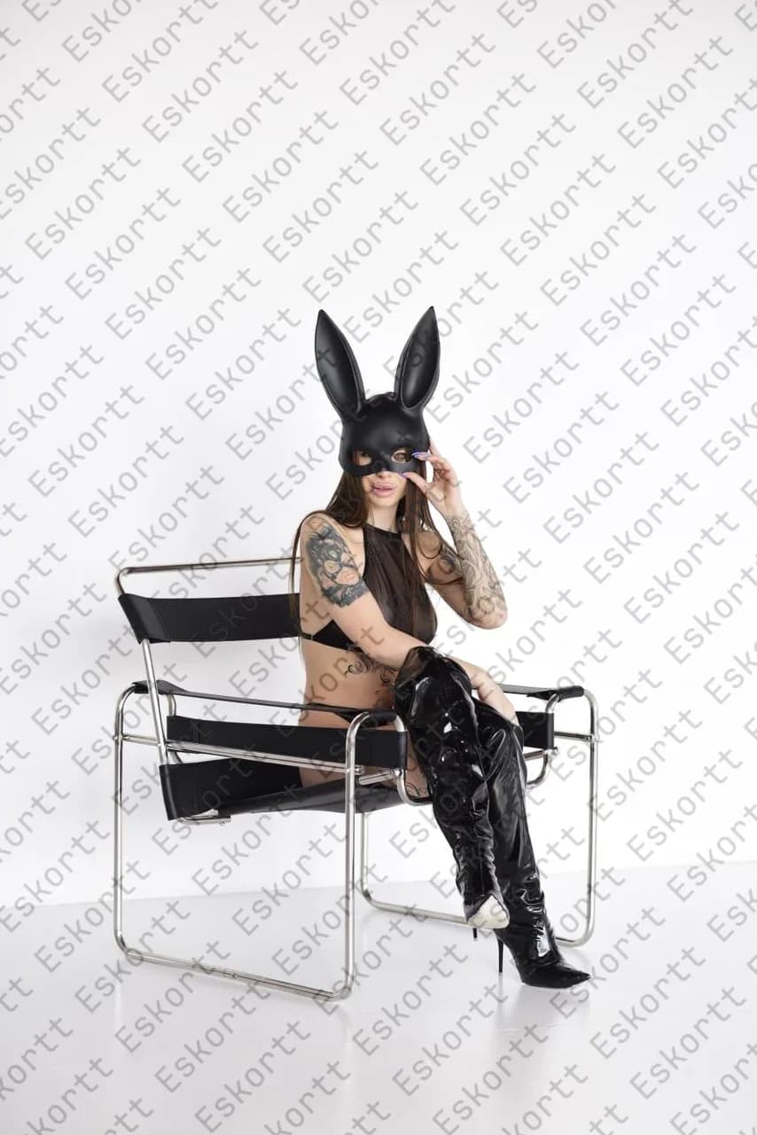 Jasmin escort in Moscow