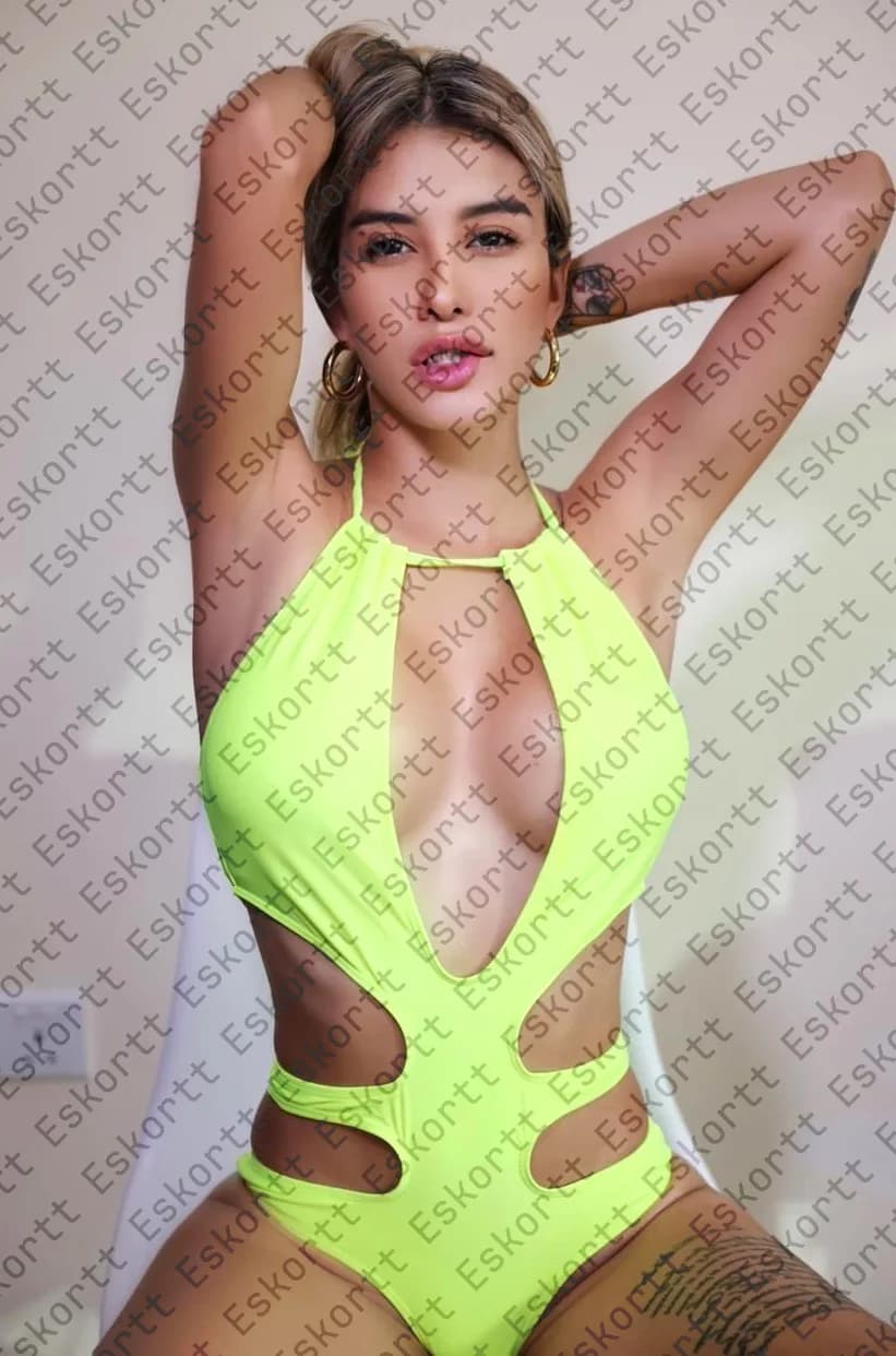 Linda escort in Moscow