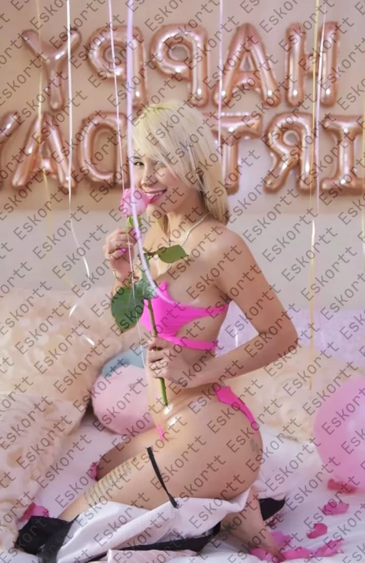 Linda escort in Moscow