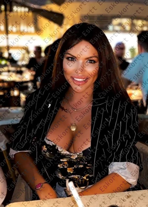 Elina escort in Moscow