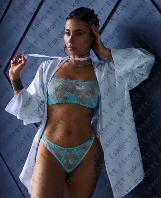 Alisha escort in Moscow