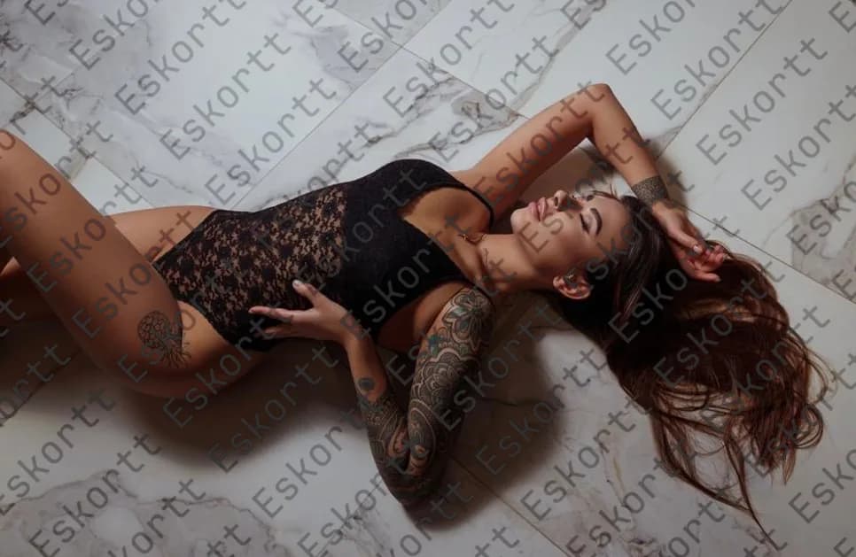 Alisha escort in Moscow